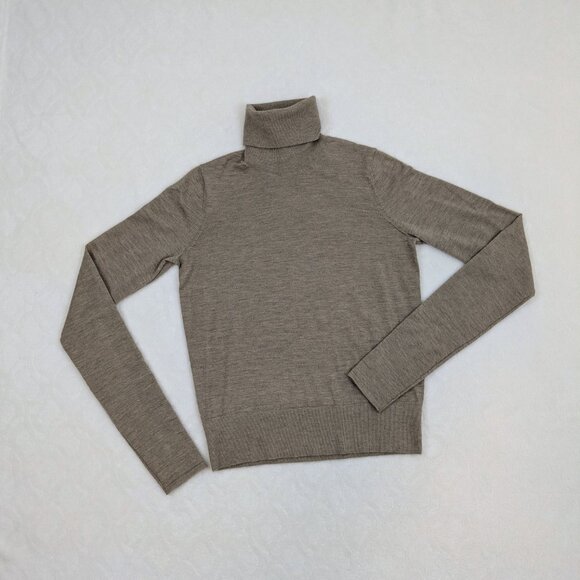 CO Essentials 100% cashmere turtleneck sweater - Picture 3 of 13